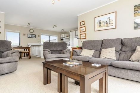 Photo of property in 76b Panorama Road, Mount Wellington, Auckland, 1060