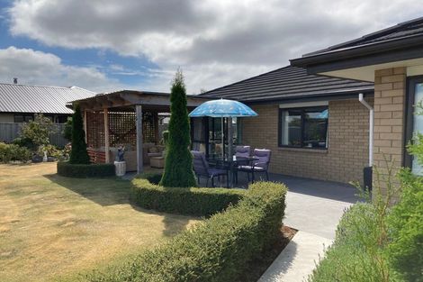 Photo of property in 38 Willowside Place, Amberley, 7410