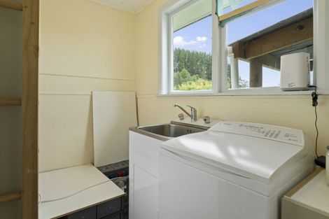 Photo of property in 15 Williams Avenue, Ohura, 3926