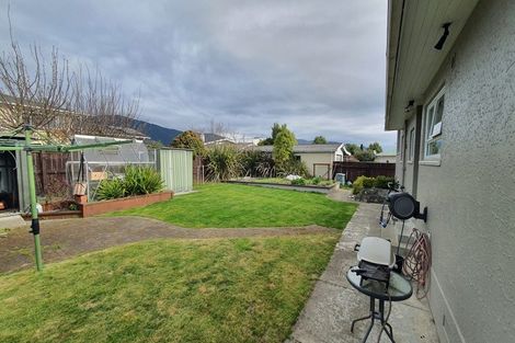 Photo of property in 9 Marlowe Street, Stoke, Nelson, 7011