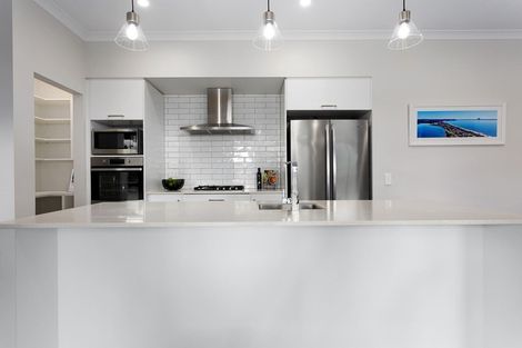 Photo of property in 21 Aerodrome Road, Thornton, Whakatane, 3191