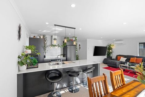 Photo of property in 29 Pohe Street, Waikanae, 5036