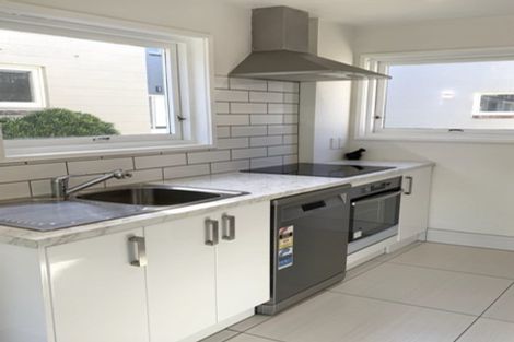 Photo of property in 10 Cottleville Terrace, Thorndon, Wellington, 6011