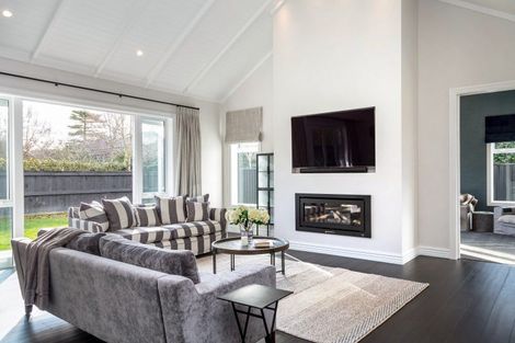 Photo of property in 2 Westwood Avenue, Greytown, 5712