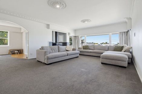 Photo of property in 218 Pohutukawa Avenue, Ohope, 3121