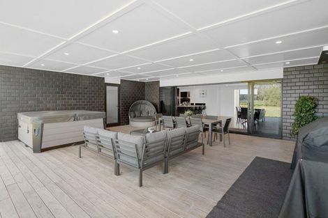 Photo of property in 438 Park Road, Parkvale, Carterton, 5792