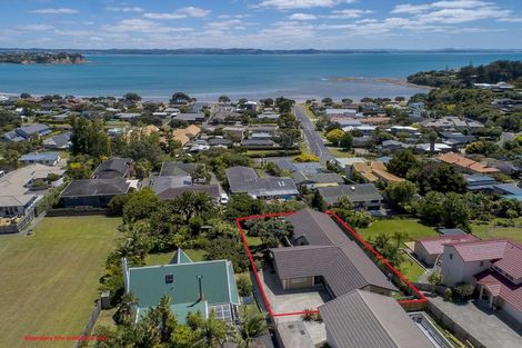 Photo of property in 966b Whangaparaoa Road, Manly, Whangaparaoa, 0930