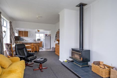 Photo of property in 19 Burgess Street, Pleasant Point, 7903