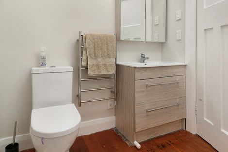 Photo of property in 10 Raymond Terrace, Fairfield, Lower Hutt, 5011