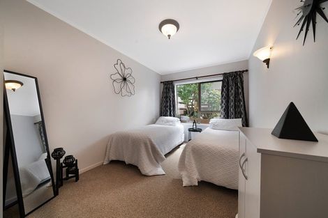 Photo of property in 180 Royal Road, Massey, Auckland, 0614