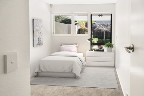 Photo of property in 127-127a Gowing Drive, Meadowbank, Auckland, 1072