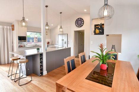 Photo of property in 30 Manly Park Avenue, Manly, Whangaparaoa, 0930