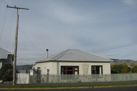 Photo of property in 63 Harrington Street, Port Chalmers, 9023