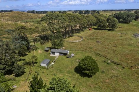 Photo of property in 172 Waiorongomai Road, Otaki, 5512