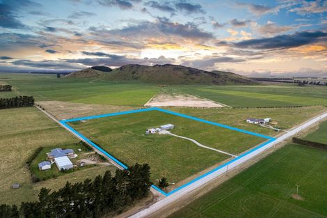 Photo of property in 1260 Thongcaster Road, Burnt Hill, 7495