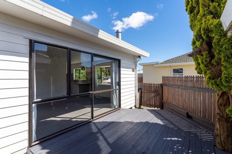 Photo of property in 1/42a Songer Street, Stoke, Nelson, 7011