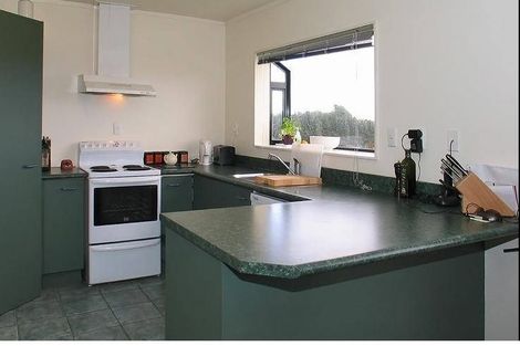 Photo of property in 27a Kentwood Drive, Woodridge, Wellington, 6037