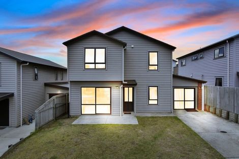 Photo of property in 6 Kohi Kai Place, Weymouth, Auckland, 2103