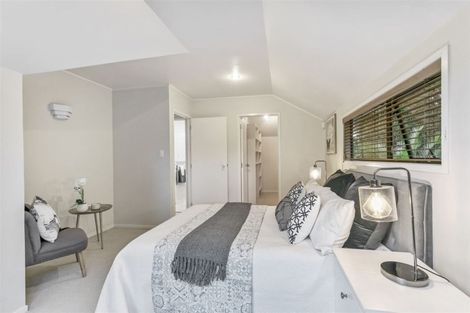 Photo of property in 52b Aroha Avenue, Sandringham, Auckland, 1025