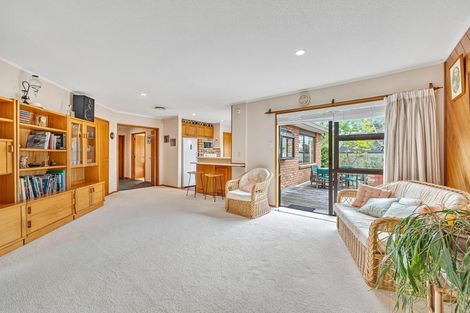 Photo of property in 22 Glucina Avenue, West Harbour, Auckland, 0618