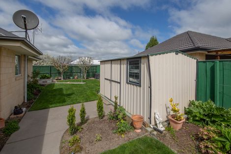 Photo of property in 55 Oakwood Drive, Rangiora, 7400
