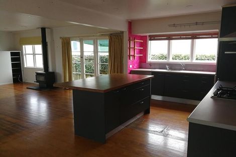 Photo of property in 12a Pegler Drive, Howick, Auckland, 2014