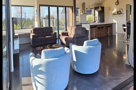 Photo of property in 48 Sherwood Road, Makikihi, Waimate, 7978