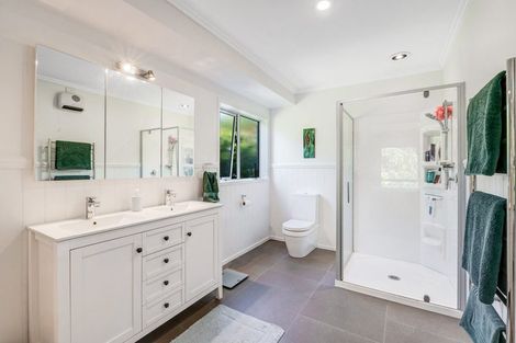 Photo of property in 20 Puhoi Close, Puhoi, Warkworth, 0994