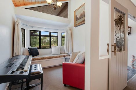 Photo of property in 30 Mccallum Drive, Sandspit, Warkworth, 0982