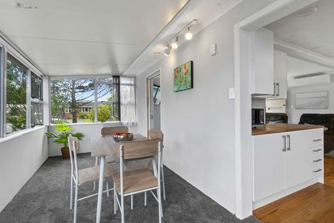 Photo of property in 13 Cooper Place, Papakura, 2110