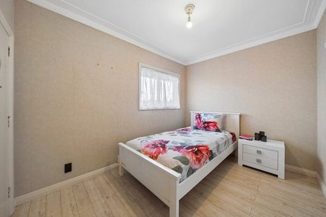 Photo of property in 3 Mckean Avenue, Manurewa, Auckland, 2102