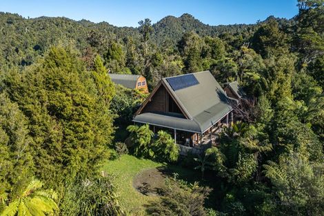 Photo of property in 13 Mahakirau Road, Manaia, Coromandel, 3581