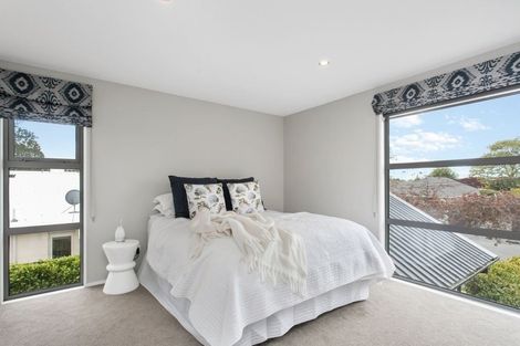 Photo of property in 19 Chepstow Avenue, Fendalton, Christchurch, 8052