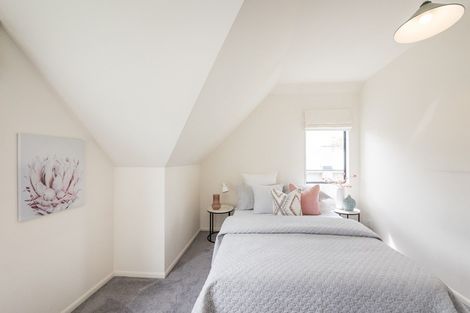 Photo of property in 15a Phoenix Avenue, Hokowhitu, Palmerston North, 4410