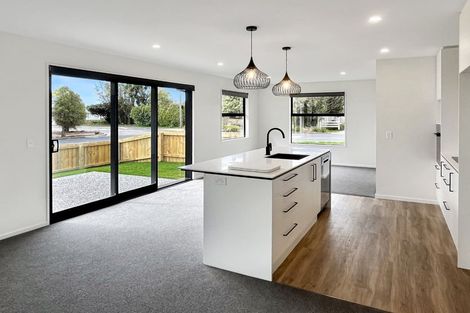 Photo of property in 90 Kennedys Bush Road, Halswell, Christchurch, 8025