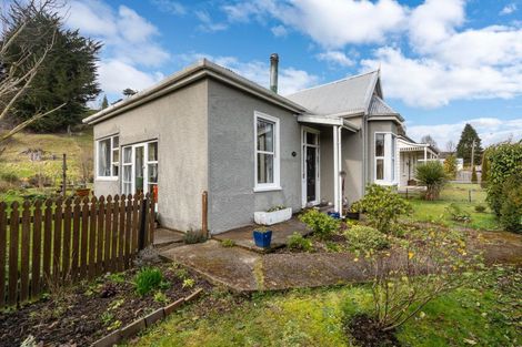 Photo of property in 17 Whitehaven Street, Lawrence, 9532