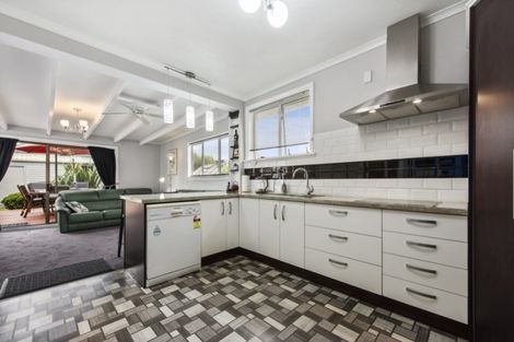 Photo of property in 1047 Fergusson Drive, Clouston Park, Upper Hutt, 5018