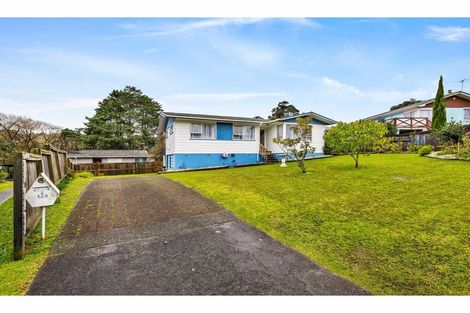 Photo of property in 23 Contessa Drive, Glenfield, Auckland, 0629