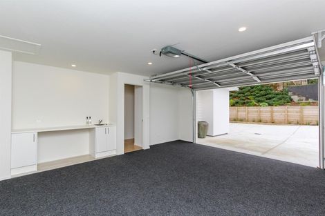 Photo of property in 4 Mackillop Way, Brooklands, New Plymouth, 4310