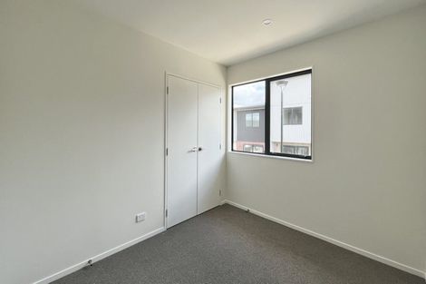 Photo of property in 11/474 West Coast Road, Glen Eden, Auckland, 0602