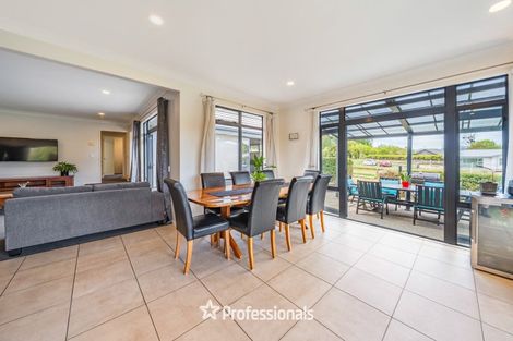Photo of property in 8 Tuhua Lane, Brown Owl, Upper Hutt, 5018