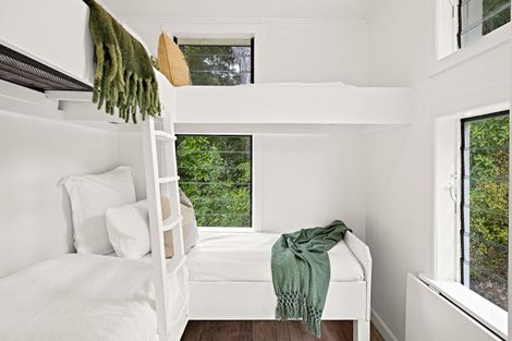 Photo of property in 25 Matheson Bay Road, Leigh, 0985