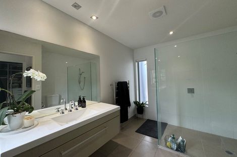 Photo of property in 121 Butcher Road, Pukekohe, 2120