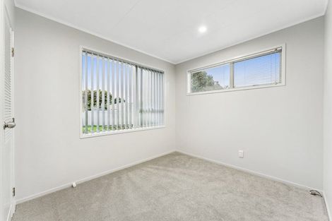 Photo of property in 68 Finlayson Avenue, Clendon Park, Auckland, 2103