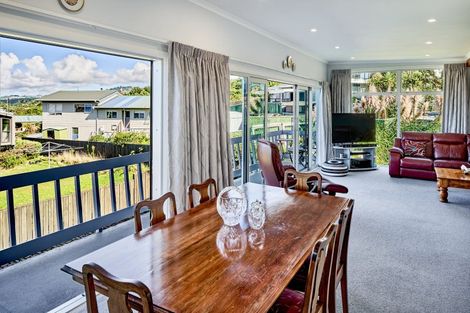 Photo of property in 67 Mulberry Street, Maungaraki, Lower Hutt, 5010