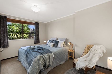 Photo of property in 6a Lucy Foster Lane, Red Beach, 0932