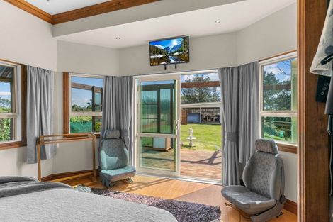 Photo of property in 87 Norton Street, Te Kopuru, 0391