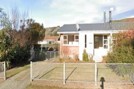 Photo of property in 4 Price Street, Waimate, 7924