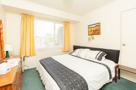 Photo of property in 28 Newfield Drive, Fairview Downs, Hamilton, 3214