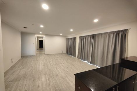Photo of property in 27 Galsworthy Place, Bucklands Beach, Auckland, 2014